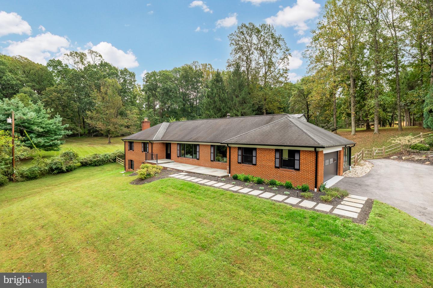 1325 Patuxent Dr Property Photo 2
