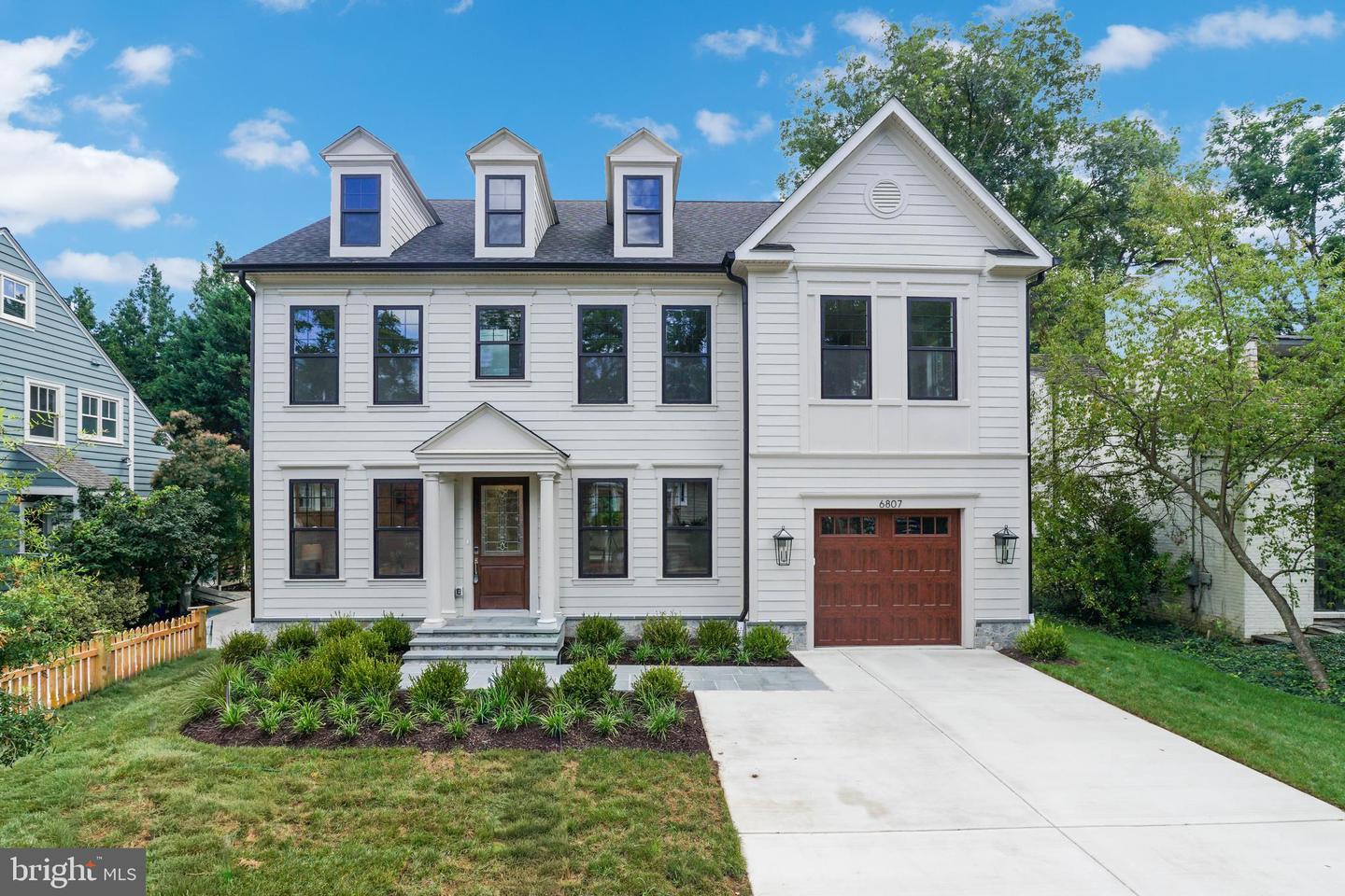 6807 Georgia St Property Photo 1