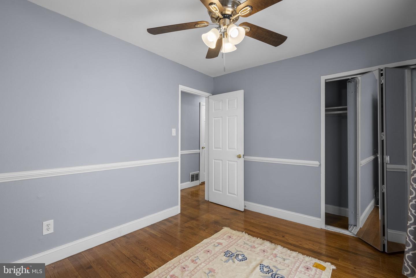 12220 Centerhill St Property Photo 22