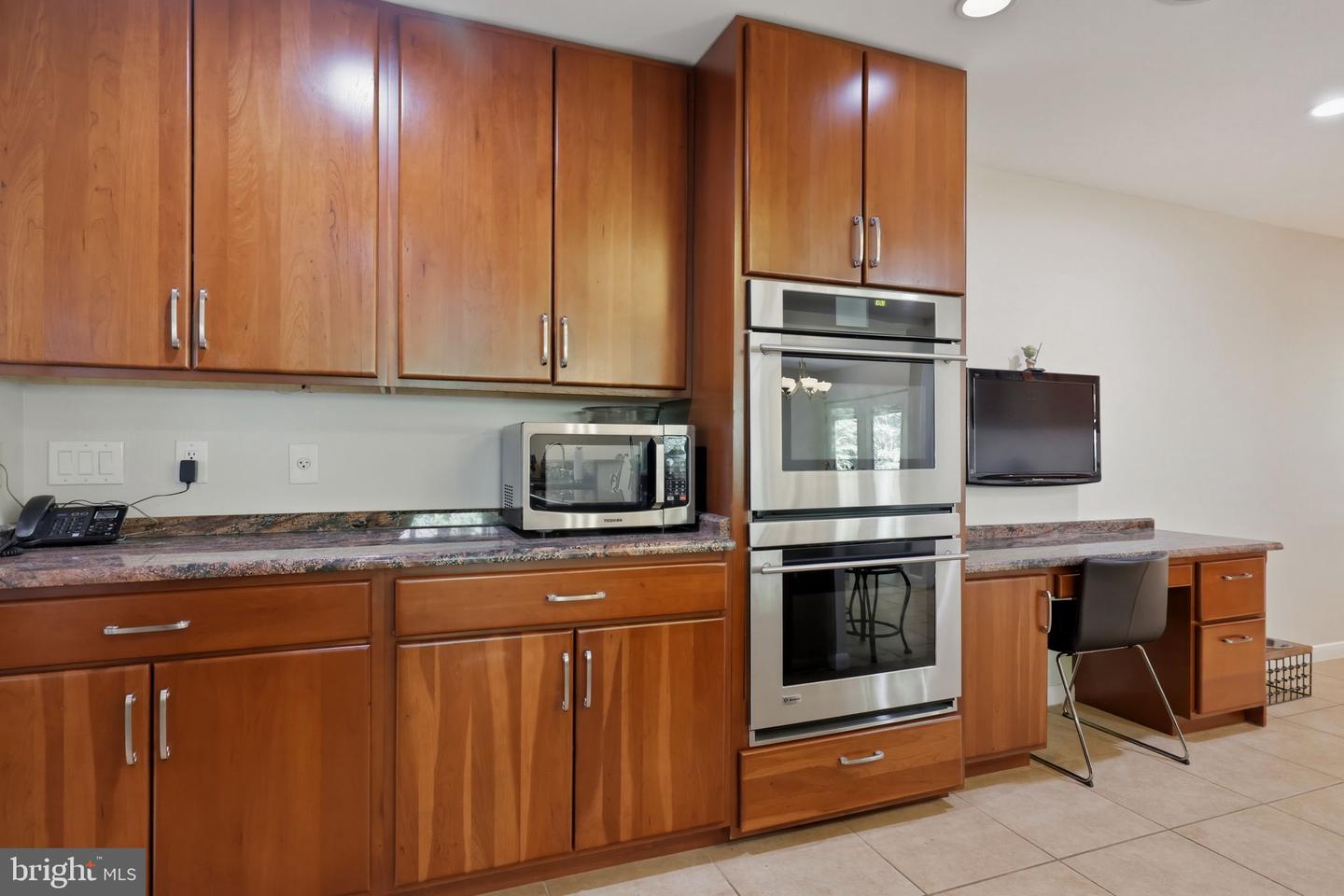 8578 Brickyard Rd Property Photo 25