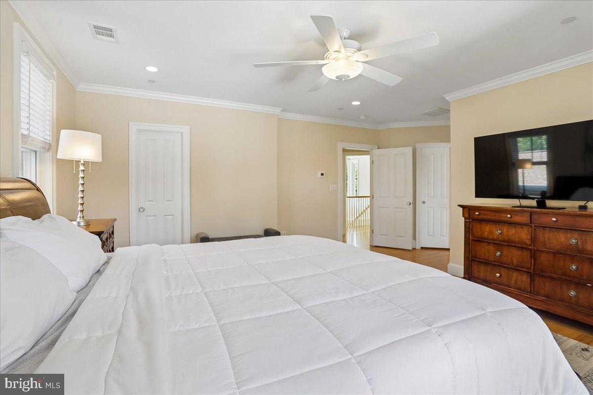 7800 Radnor Rd Property Photo 38
