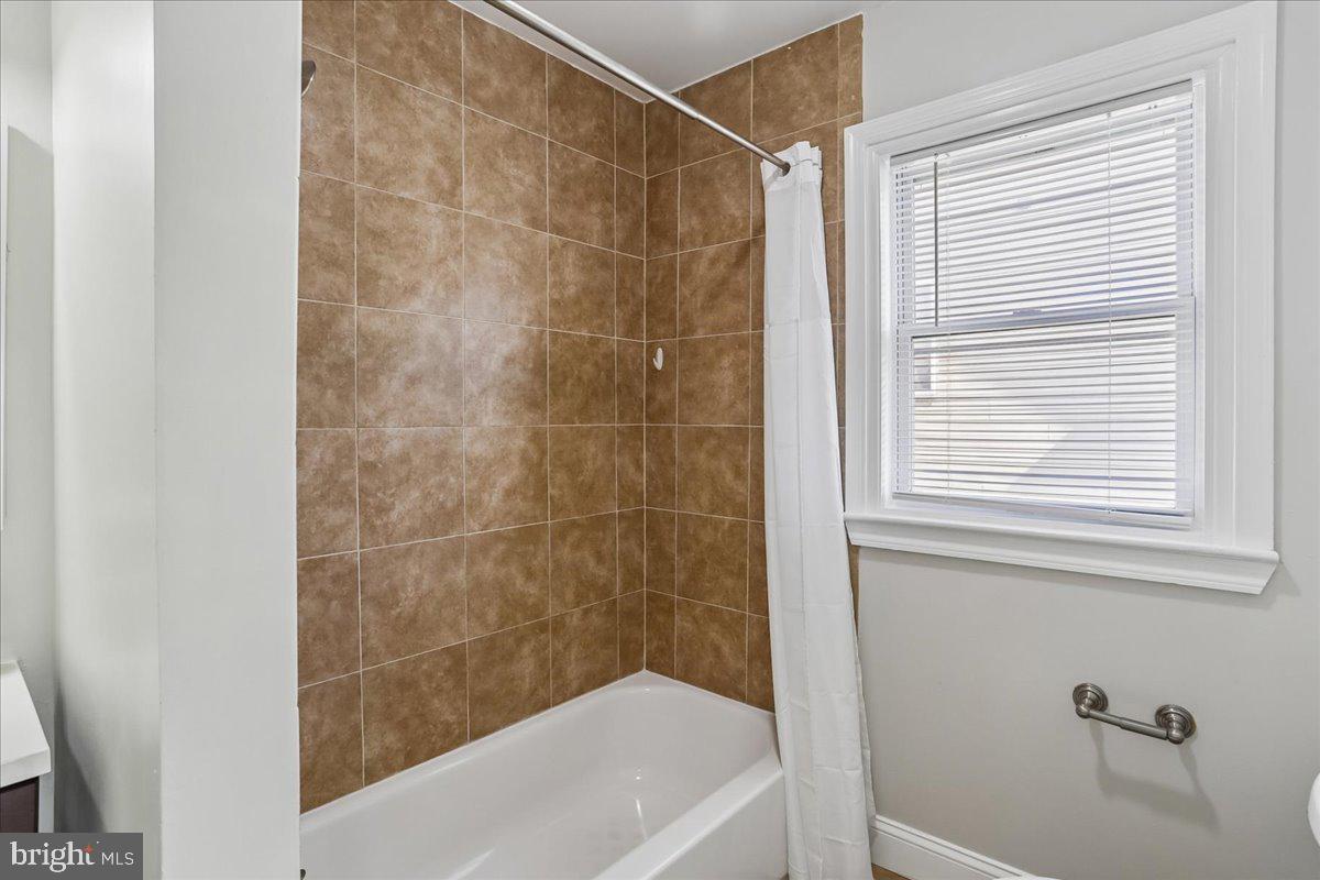 10812 Newport Mill Rd Property Photo 33