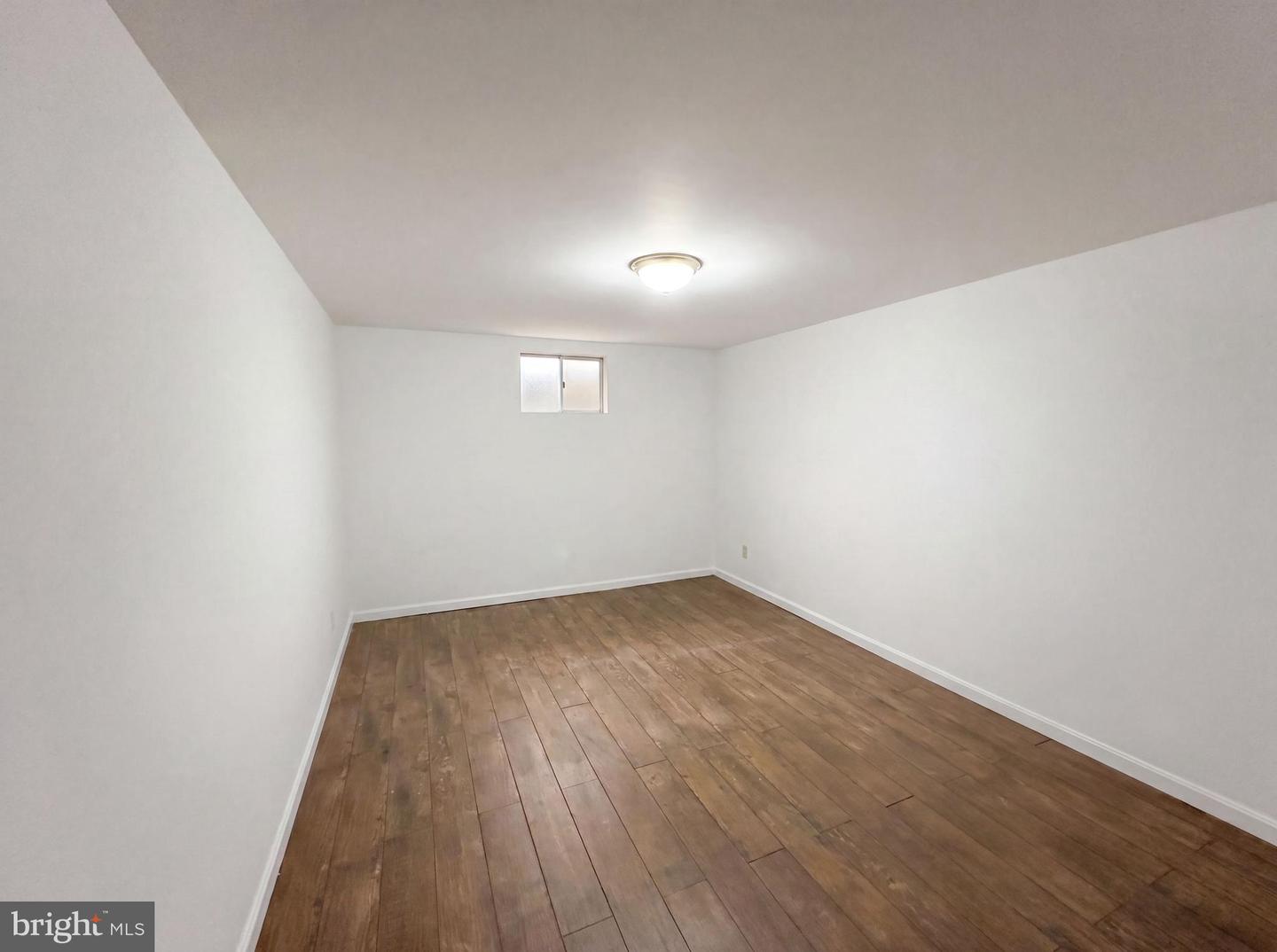 8509 Ivoryton Way Property Photo 14