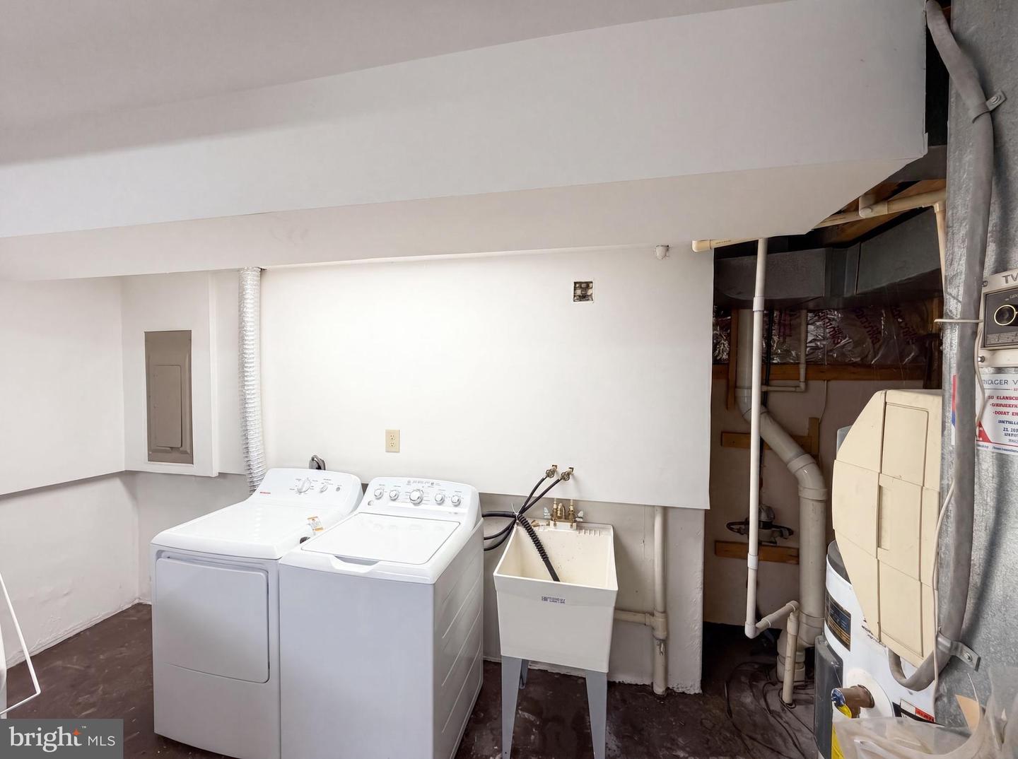 8509 Ivoryton Way Property Photo 19