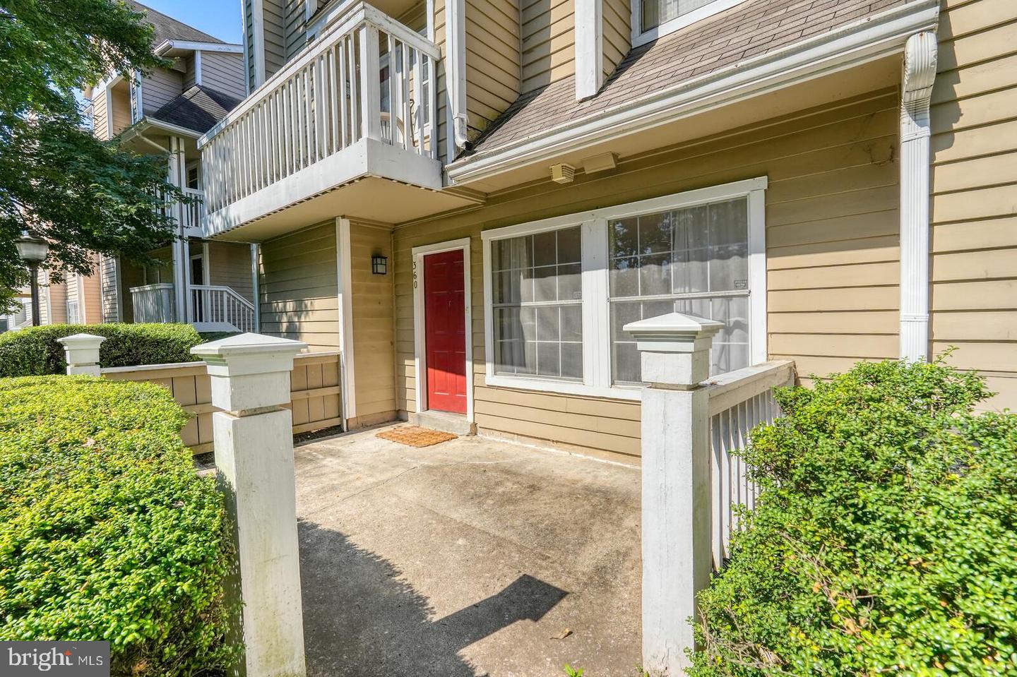 5800 INMAN PARK #360 Property Photo 1