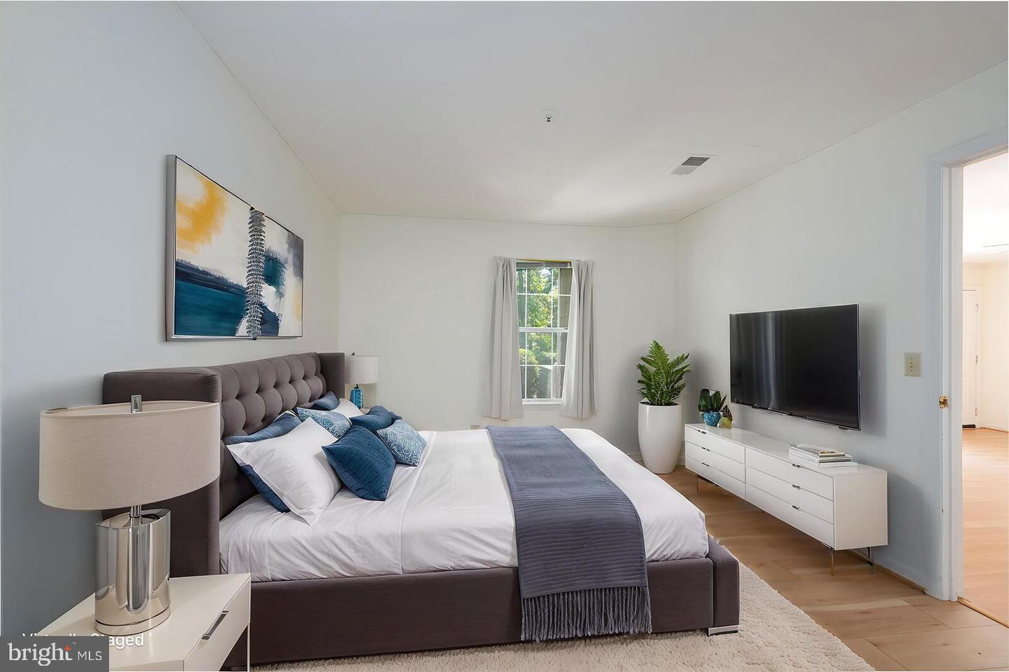 5800 Inman Park #360 Property Photo 5