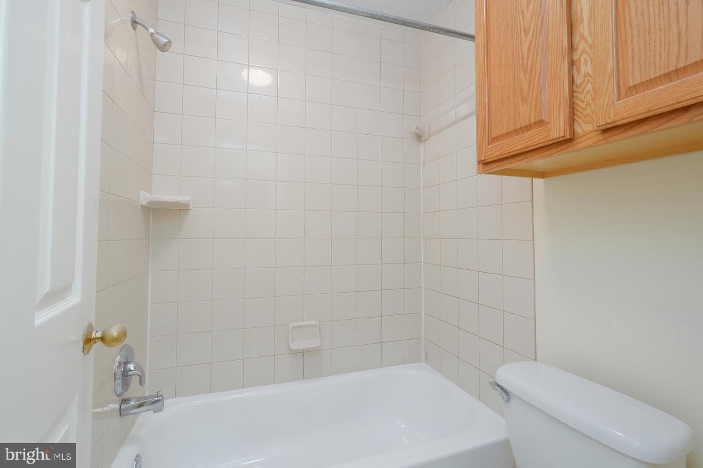 5800 Inman Park #360 Property Photo 17