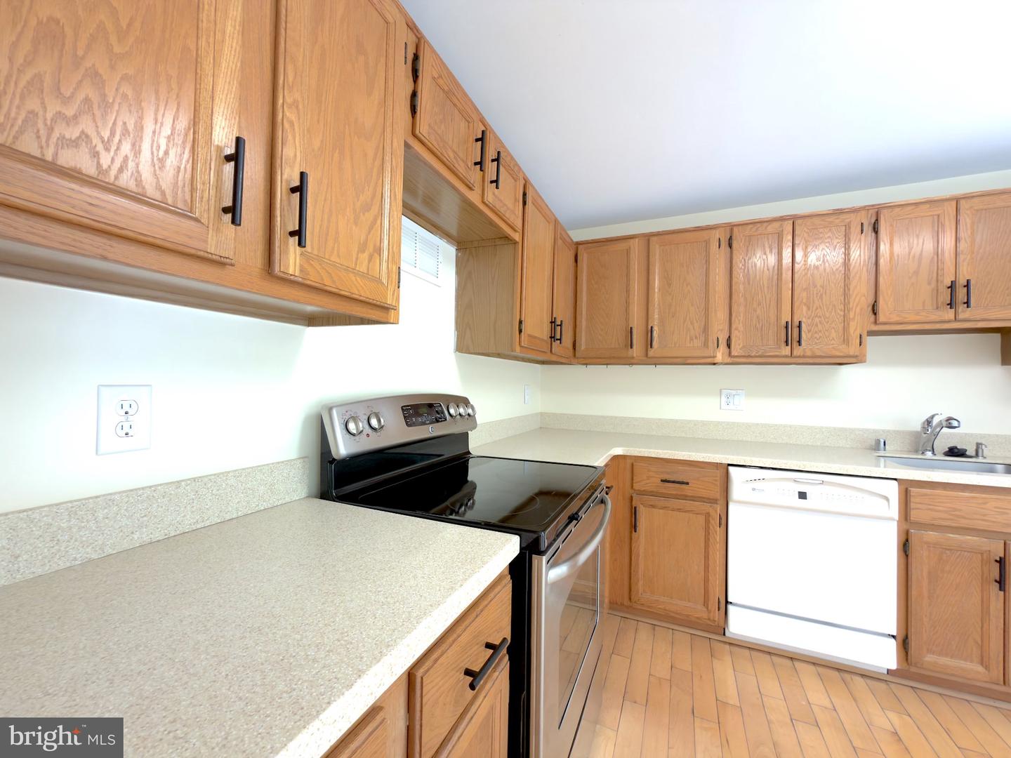 10509 Smithy Ct Property Photo 19