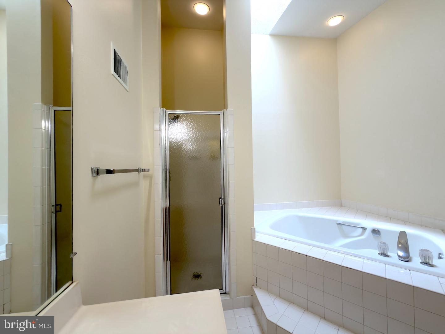 10509 Smithy Ct Property Photo 42