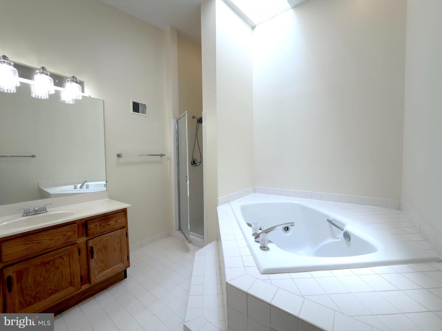 10509 Smithy Ct Property Photo 46