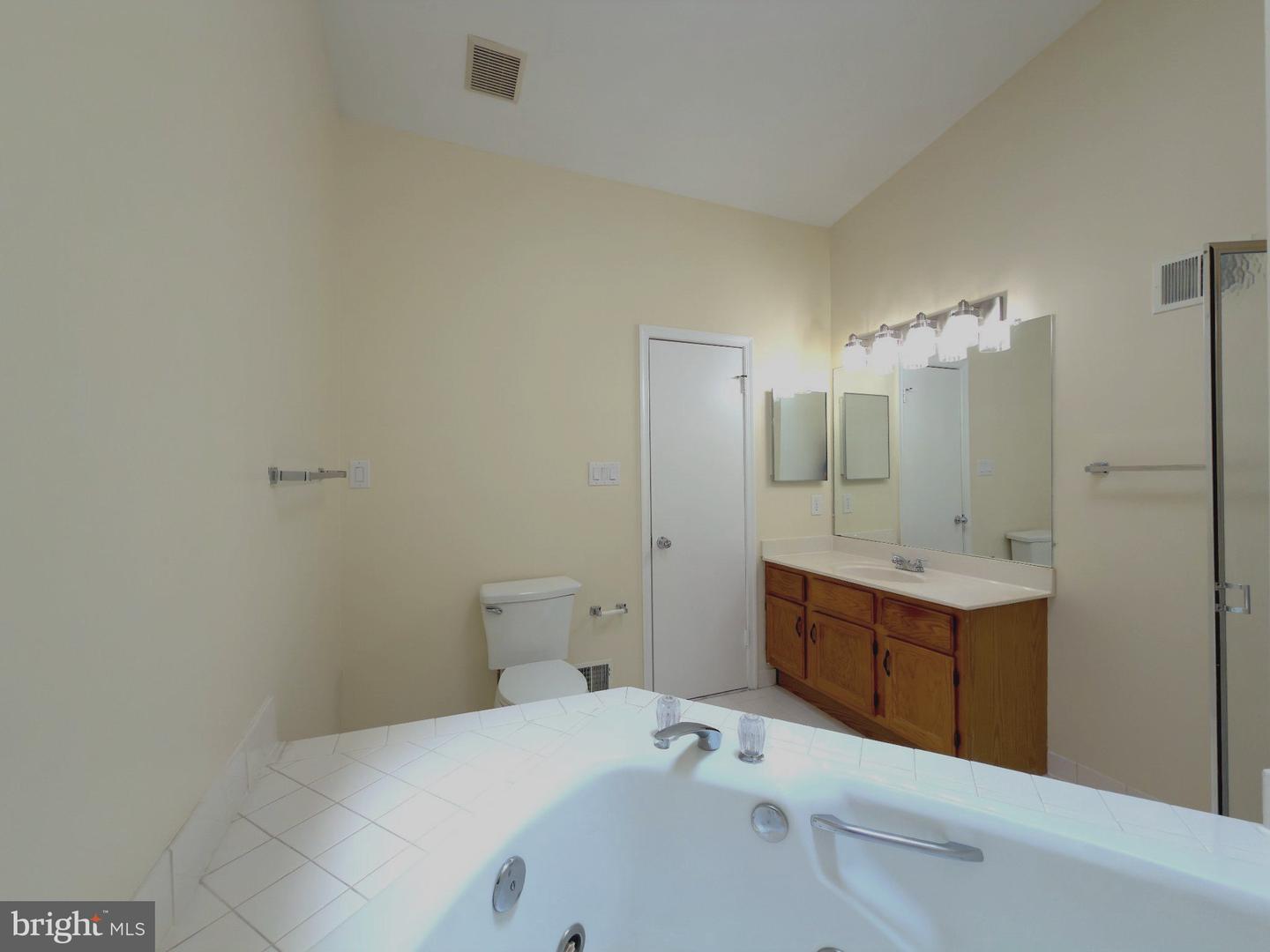 10509 Smithy Ct Property Photo 48