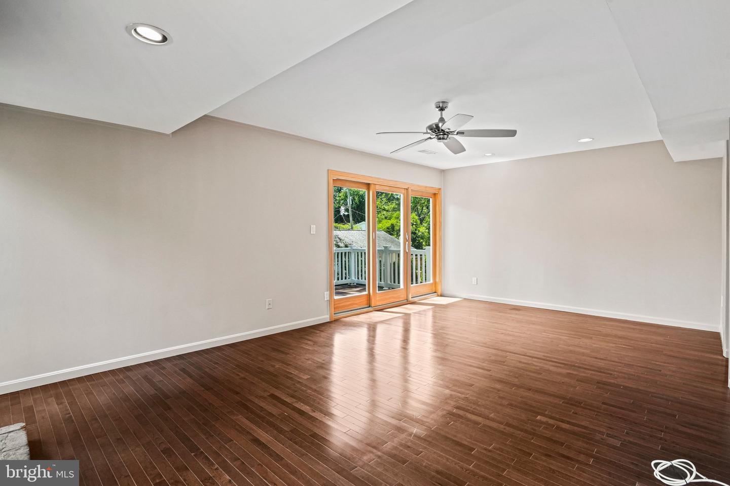 6428 Earlham Dr Property Photo 15
