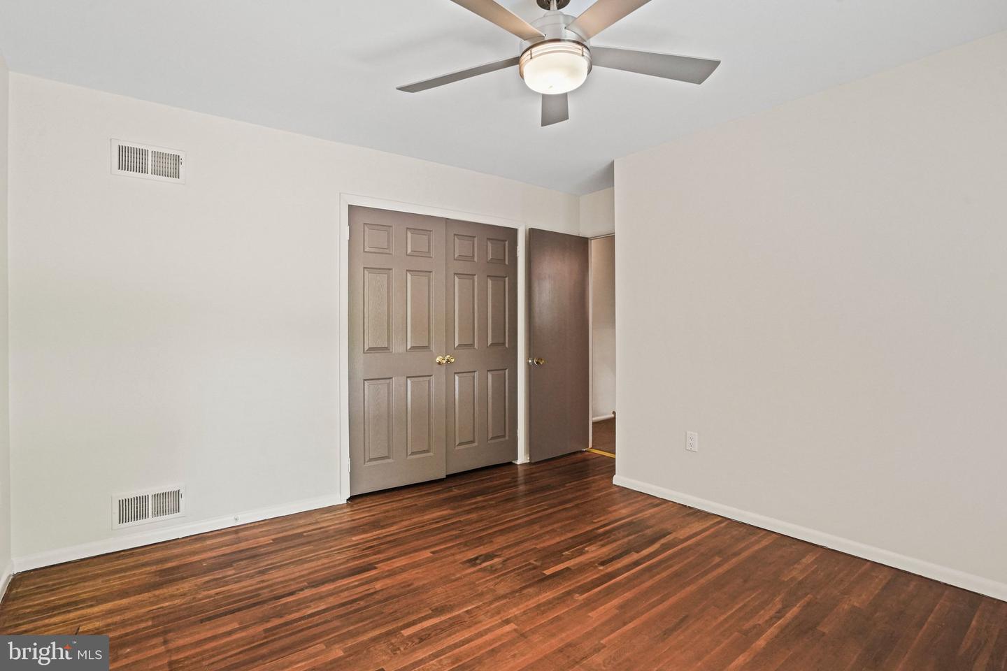 6428 Earlham Dr Property Photo 23