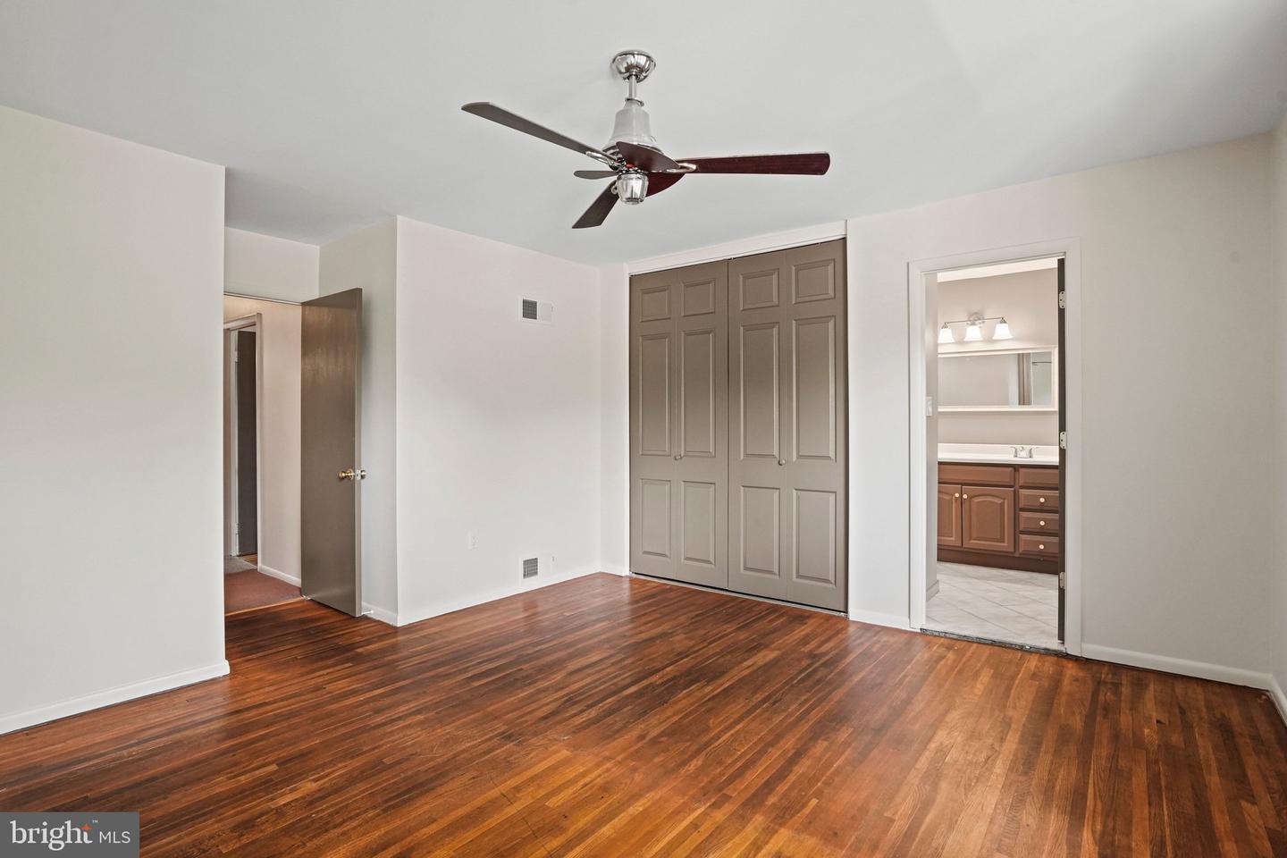 6428 Earlham Dr Property Photo 29