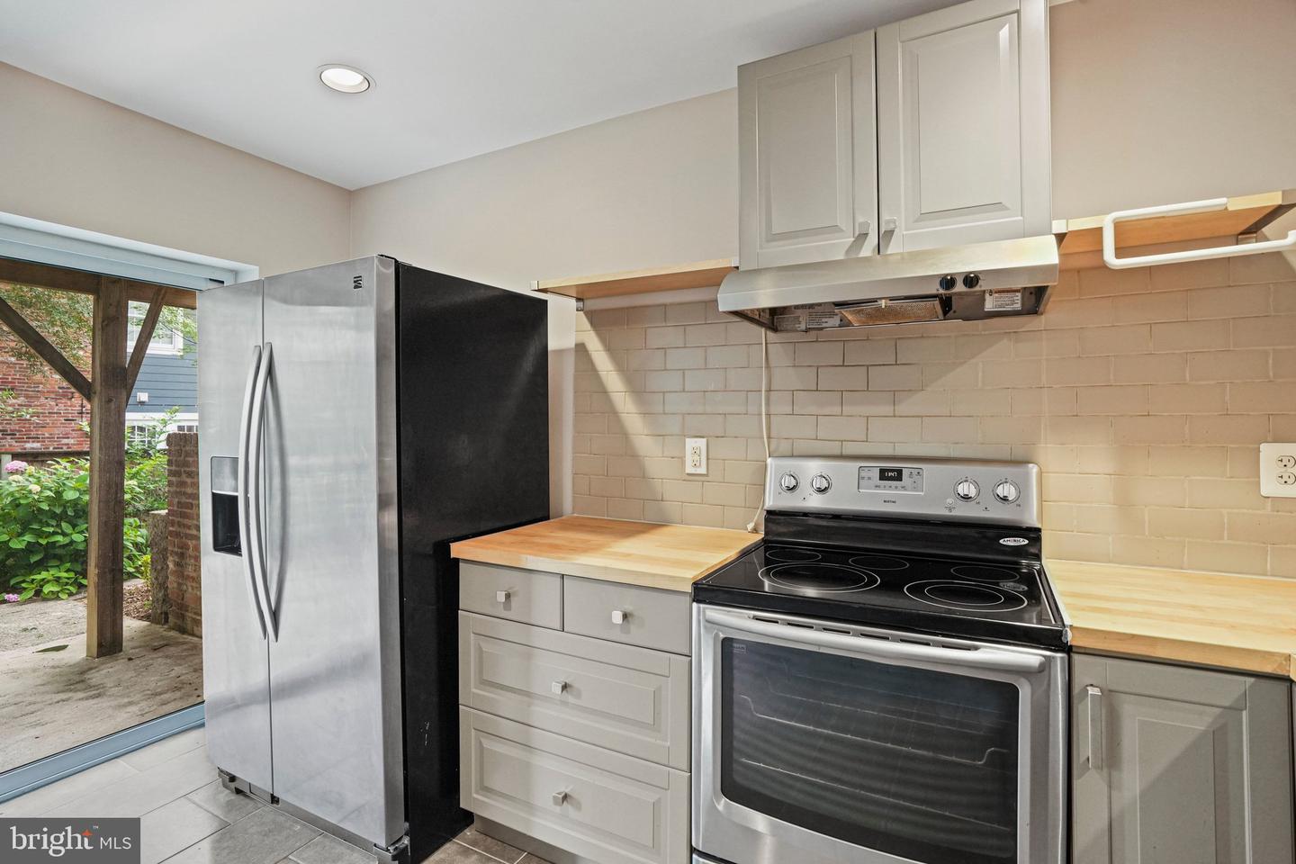 6428 Earlham Dr Property Photo 45