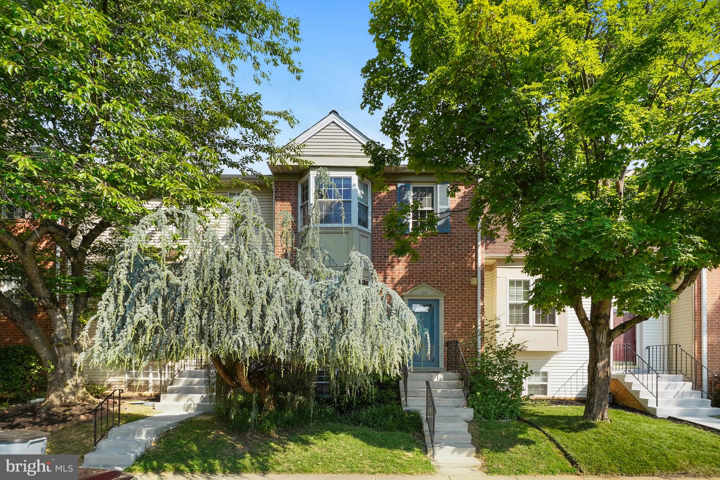 106 Autumn Flower Ln Property Photo 1