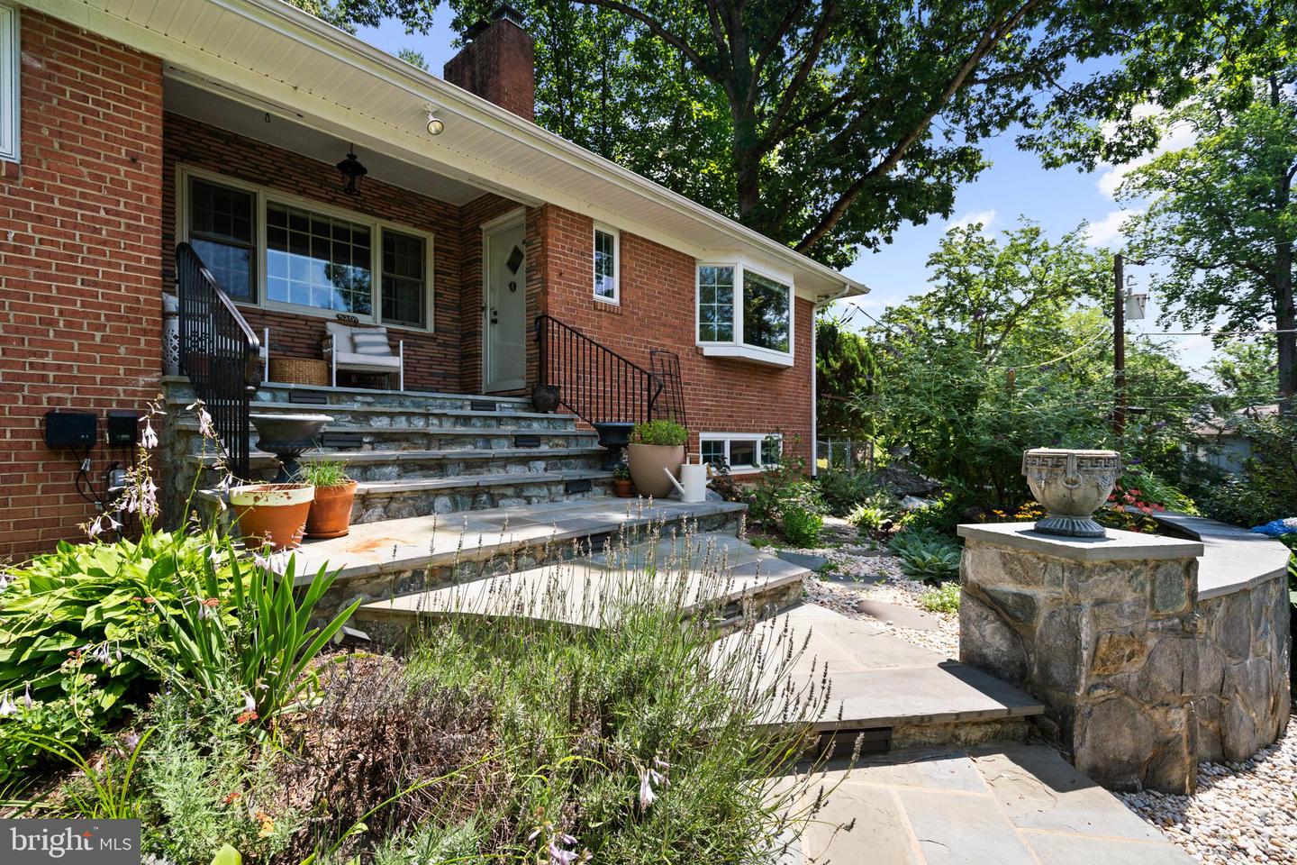 5201 Brookeway Dr Property Photo 8
