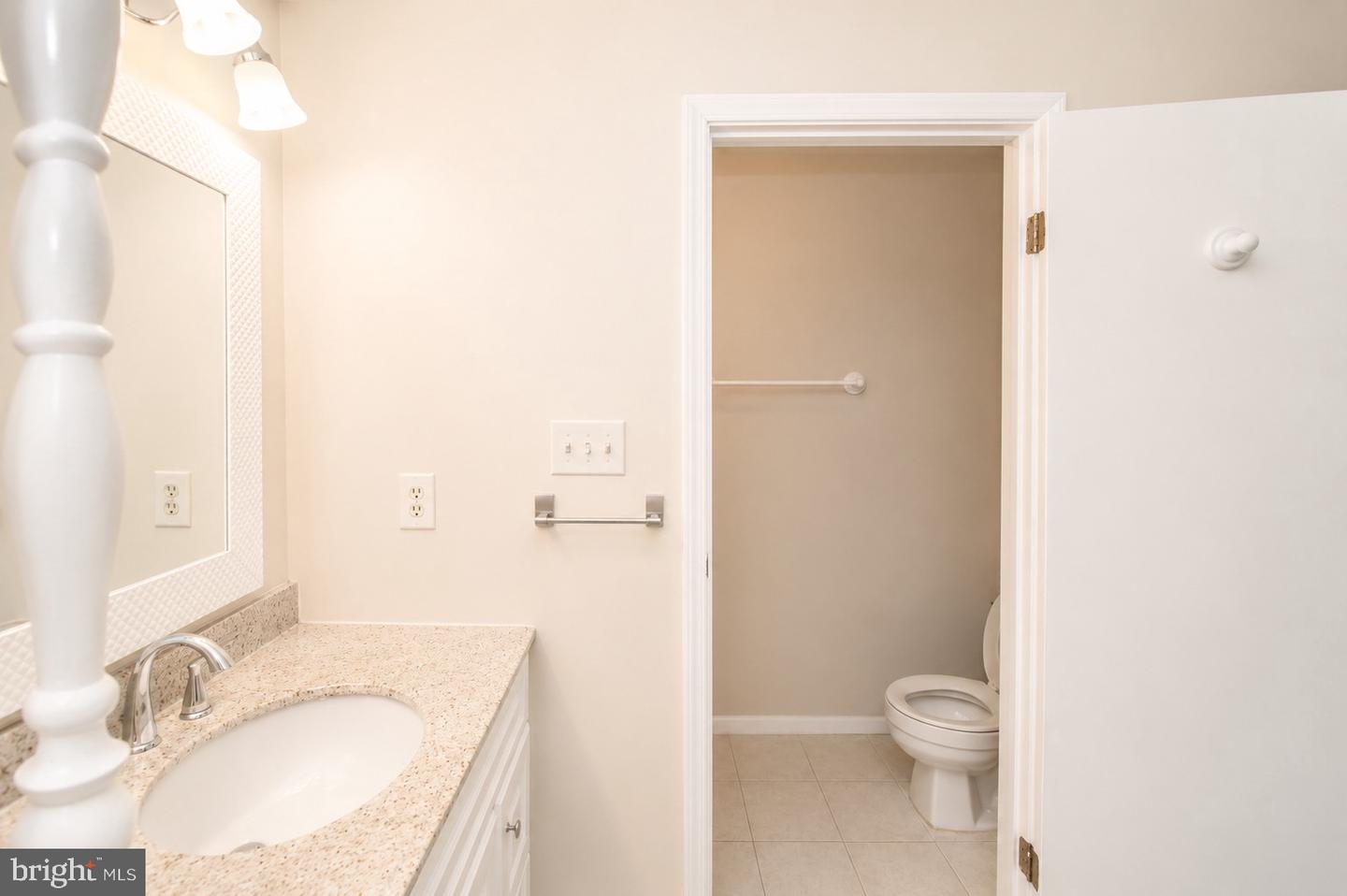17231 Epsilon Pl Property Photo 14