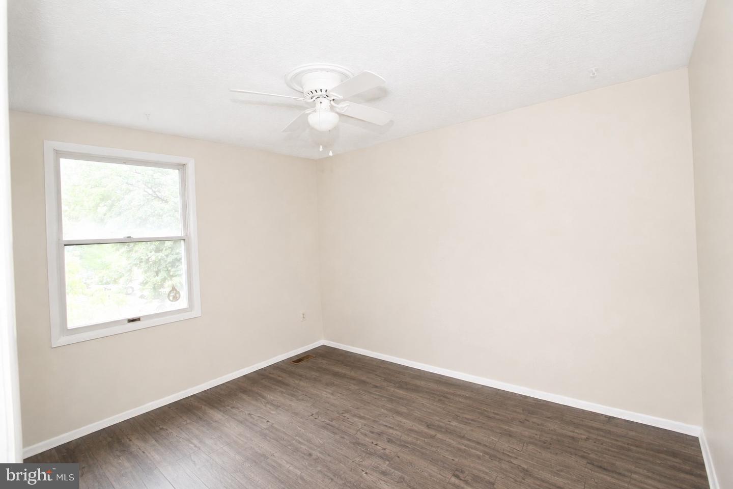 17231 Epsilon Pl Property Photo 16