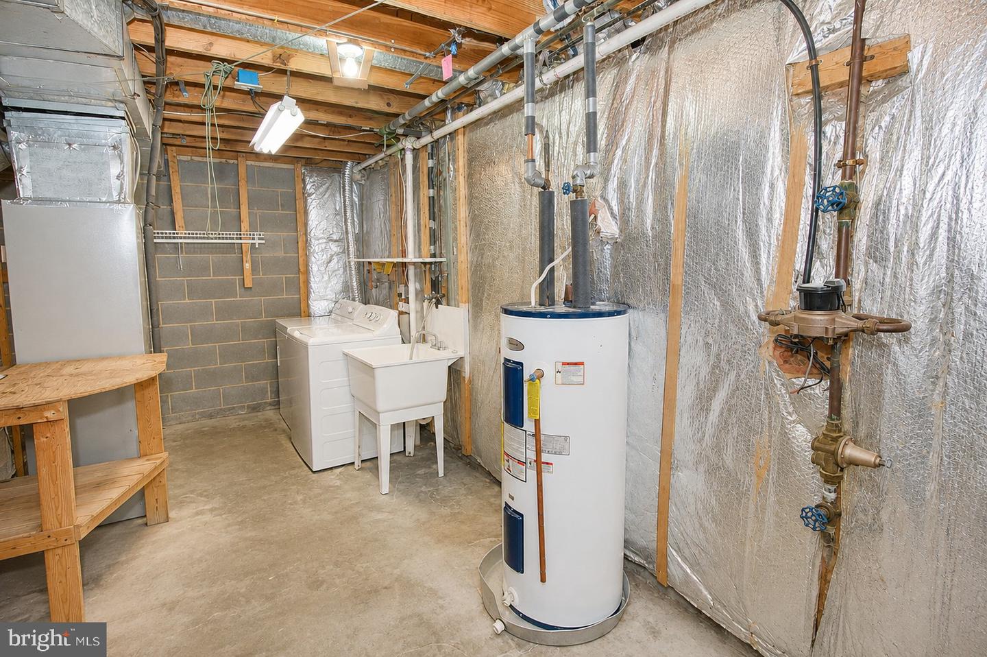 17231 Epsilon Pl Property Photo 25