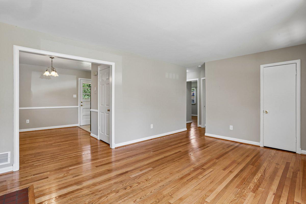 11105 Stillwater Property Photo 5