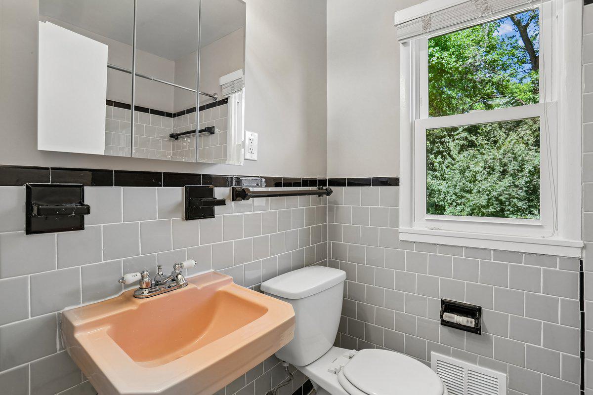 11105 Stillwater Property Photo 16