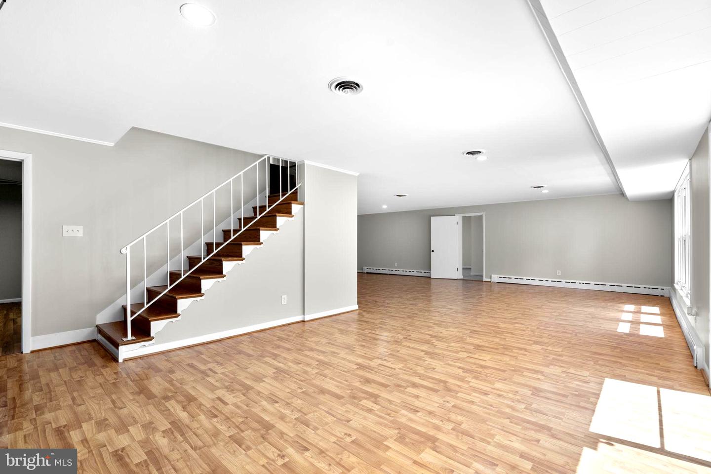 18015 Muncaster Rd Property Photo 51
