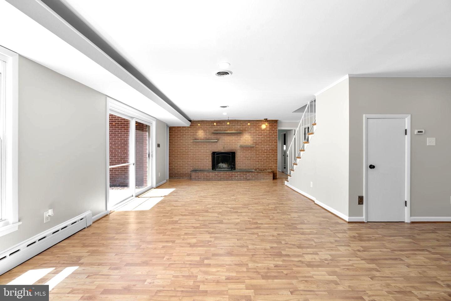 18015 Muncaster Rd Property Photo 53
