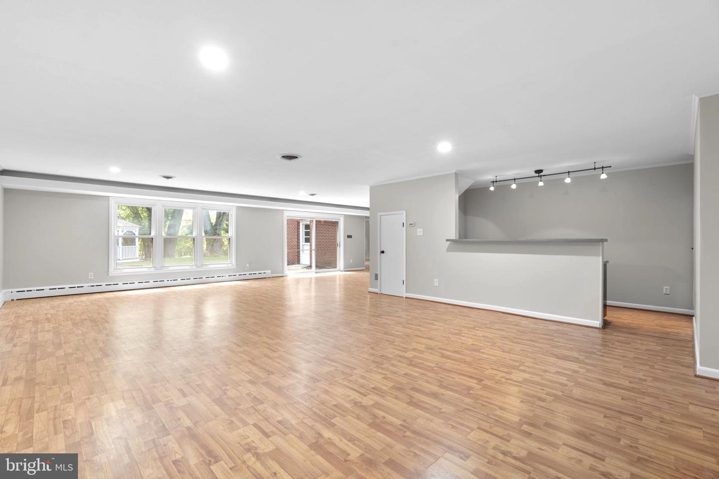 18015 Muncaster Rd Property Photo 55