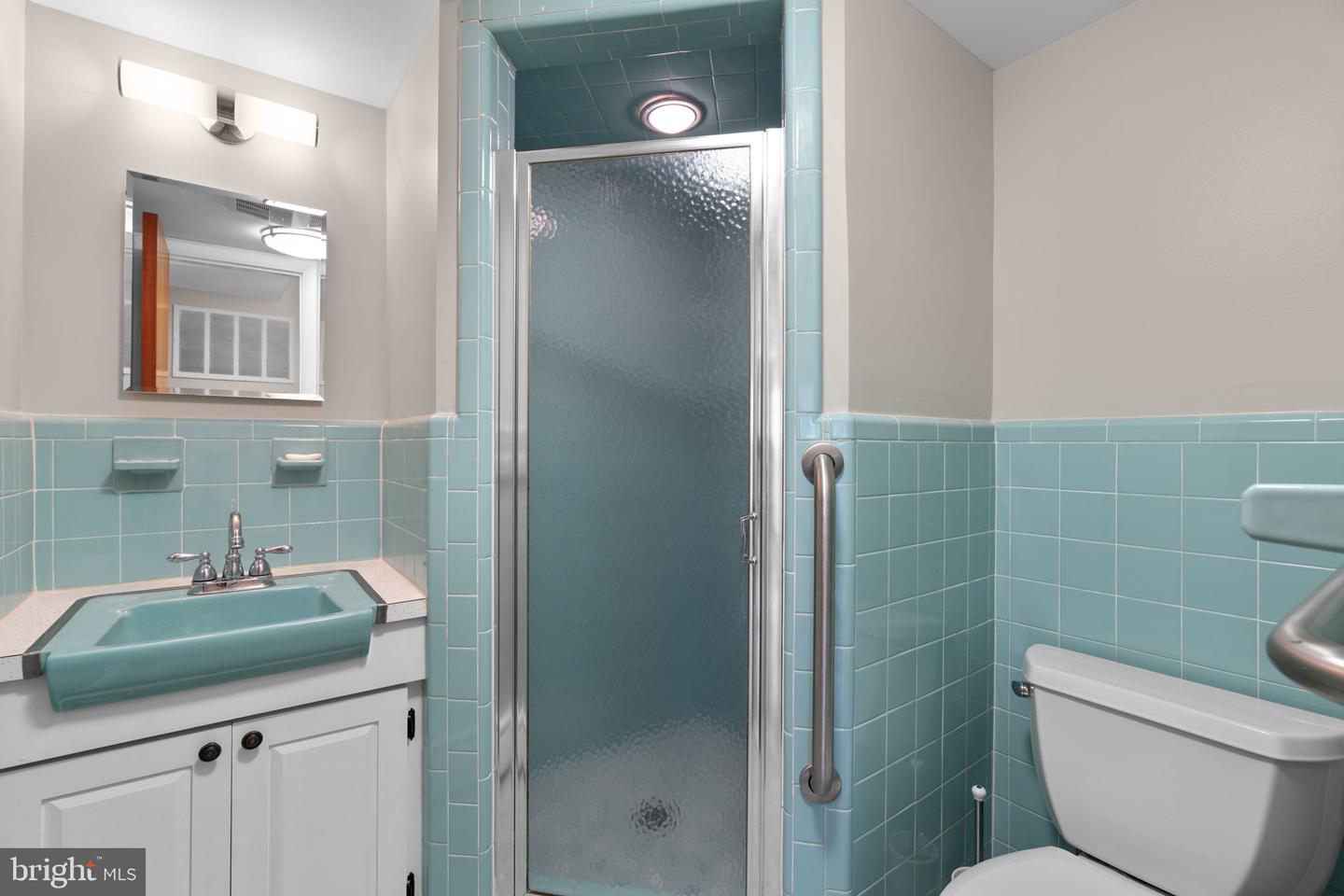 18015 Muncaster Rd Property Photo 67