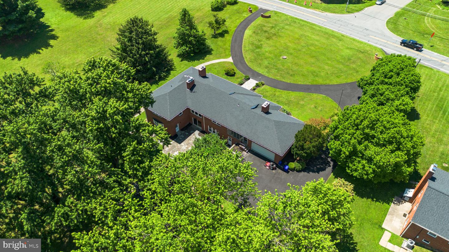 18015 Muncaster Rd Property Photo 88