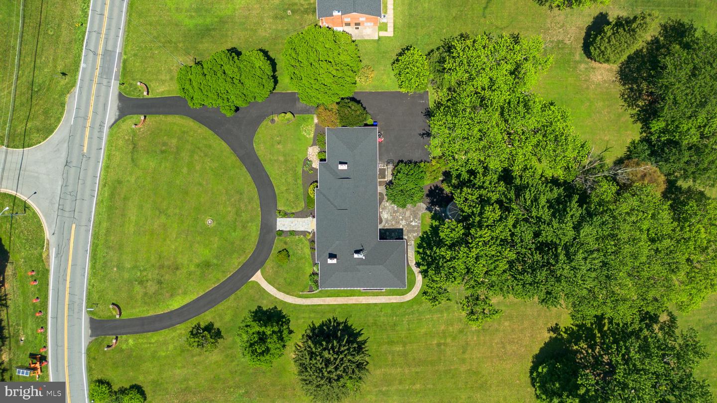 18015 Muncaster Rd Property Photo 91