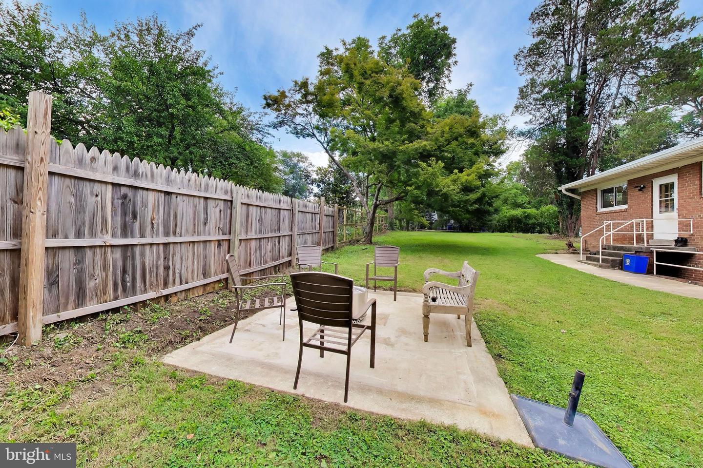 9210 Worth Ave Property Photo 38