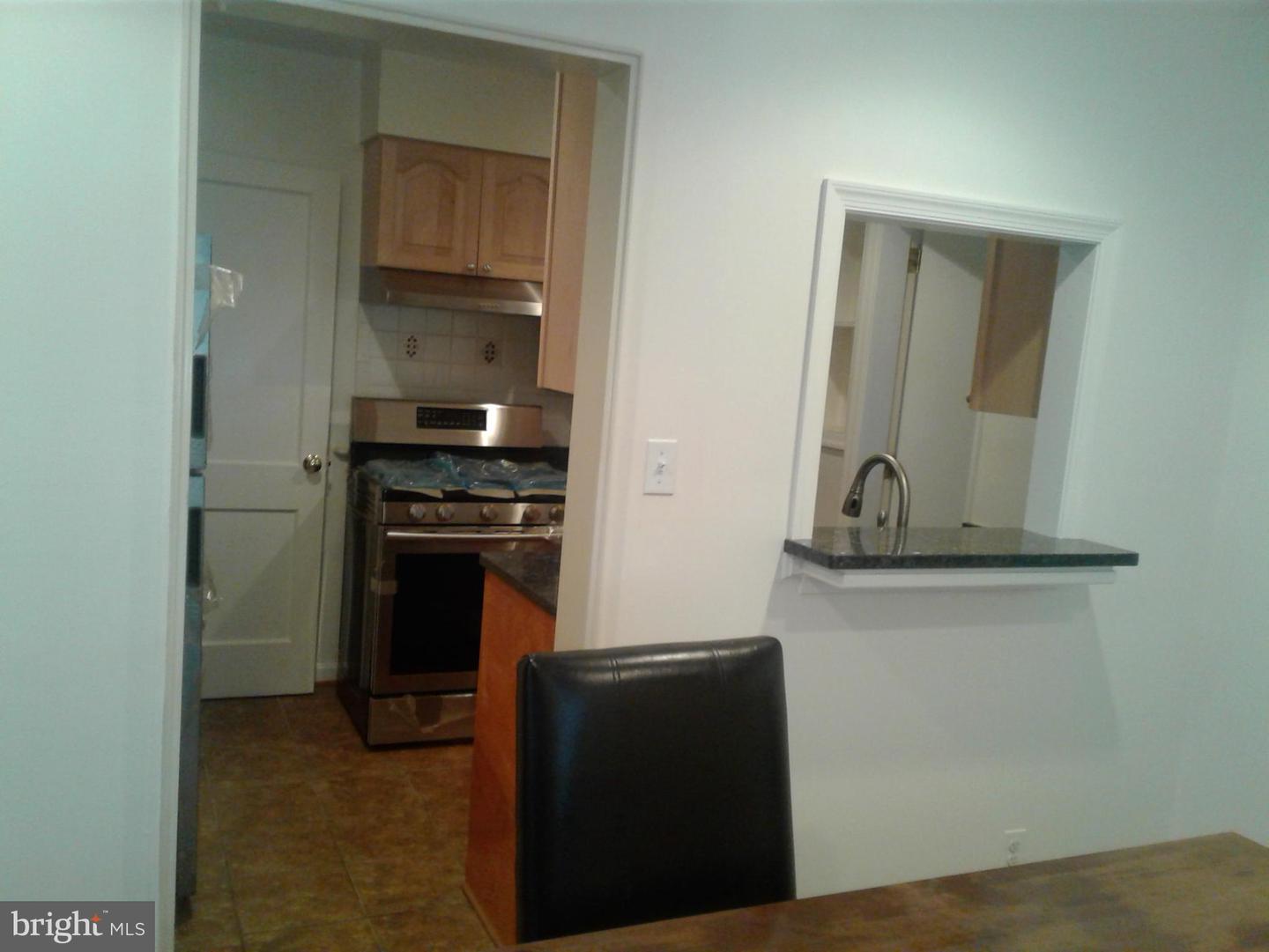 12030 Valleywood Dr Property Photo 11