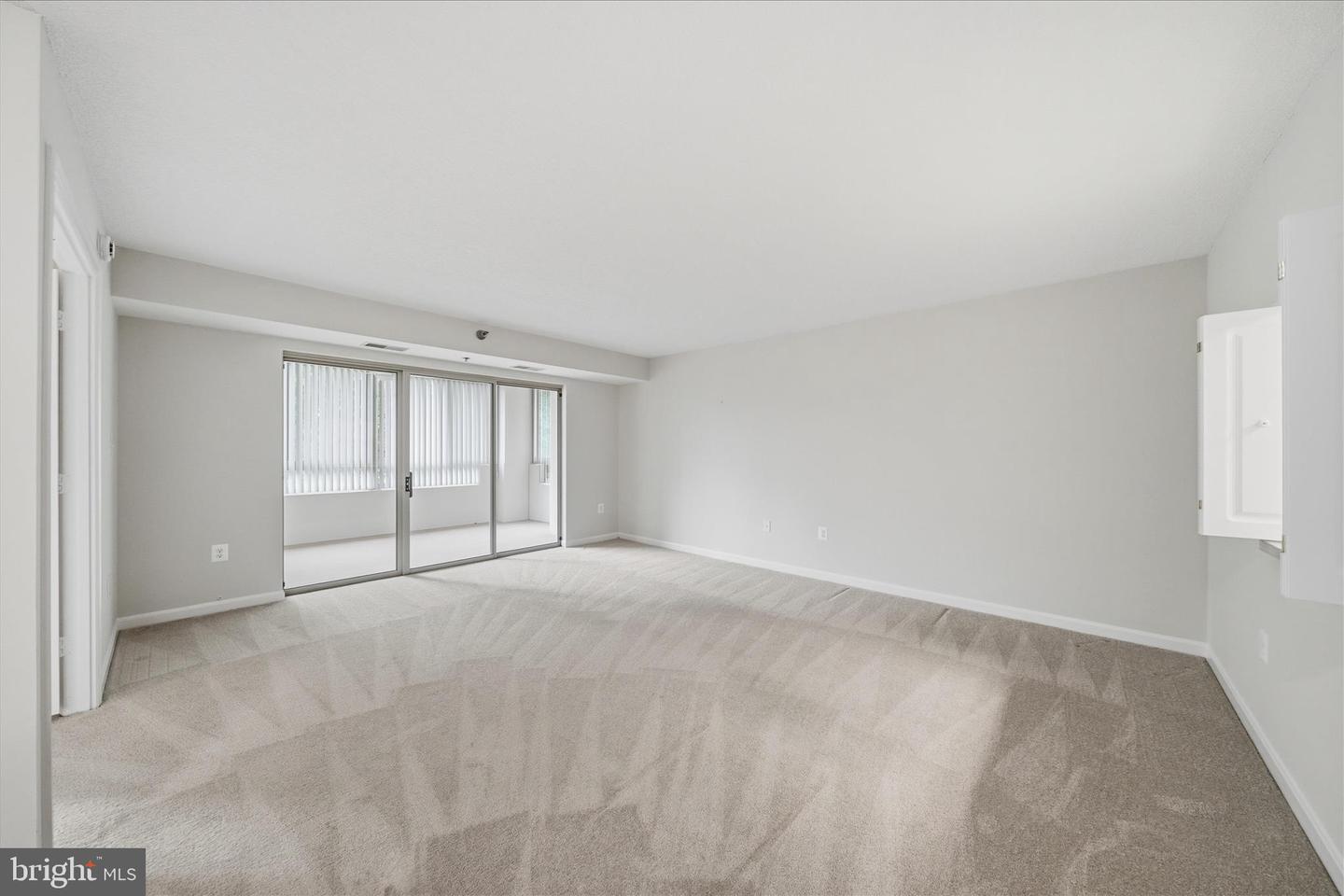 14809 Pennfield Cir #402 Property Photo 12