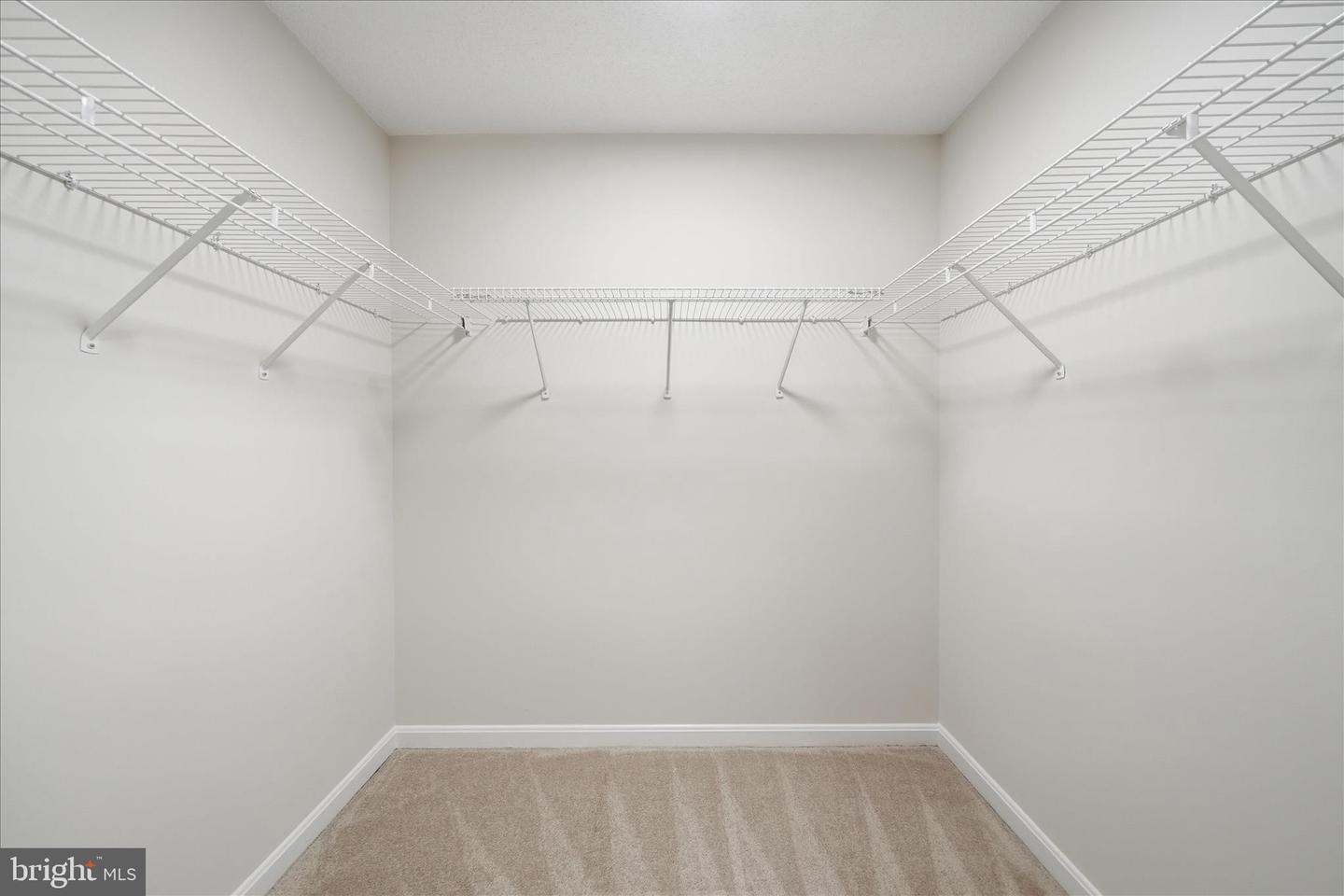 14809 Pennfield Cir #402 Property Photo 18