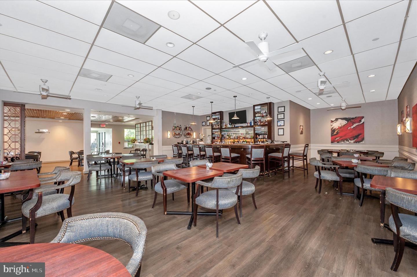 14809 Pennfield Cir #402 Property Photo 34