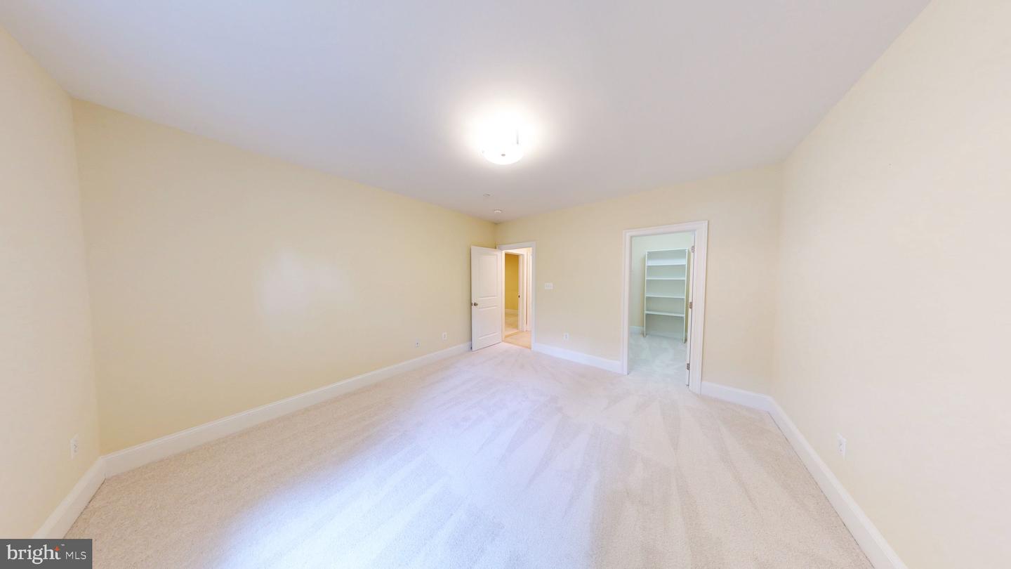 6403 Earlham Dr Property Photo 20