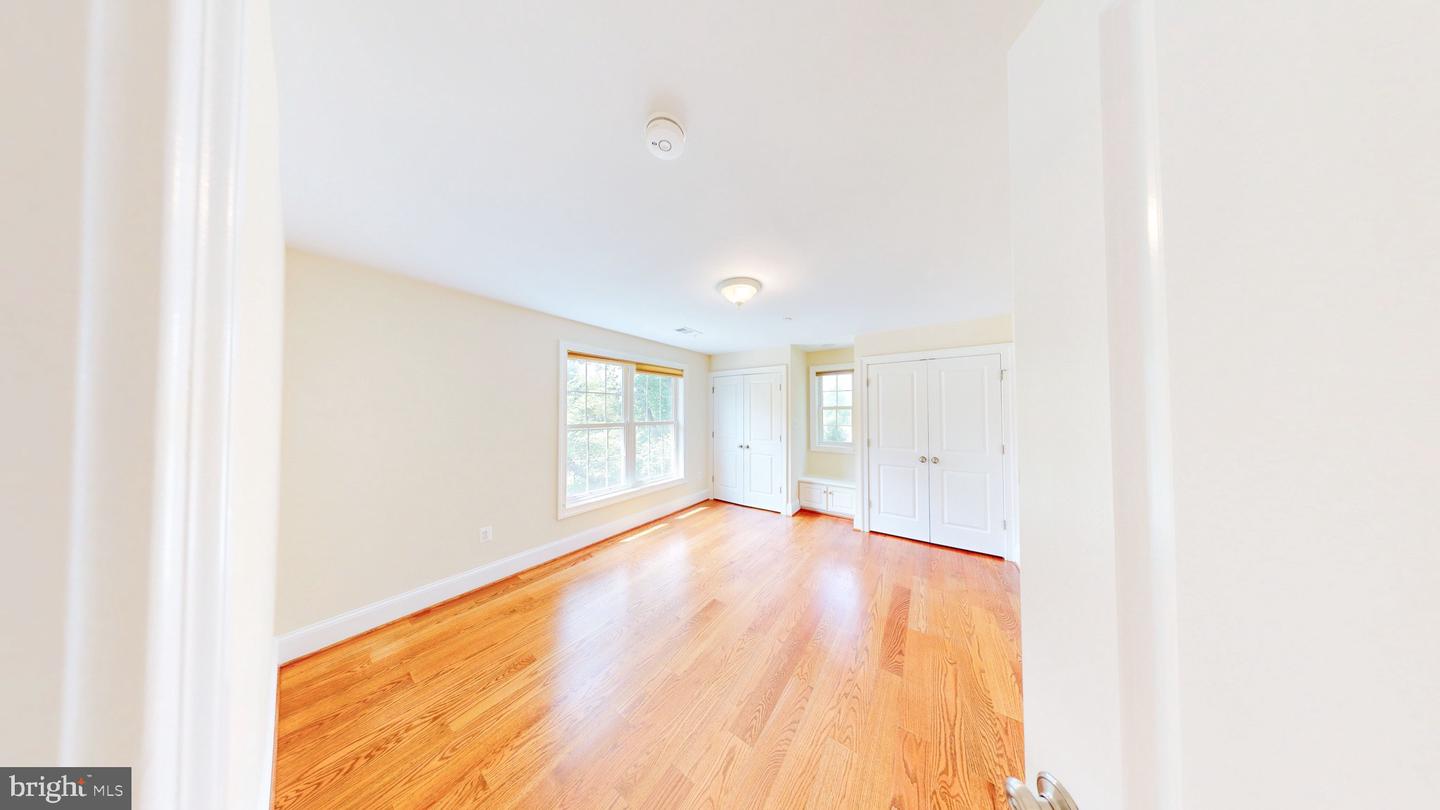 6403 Earlham Dr Property Photo 40