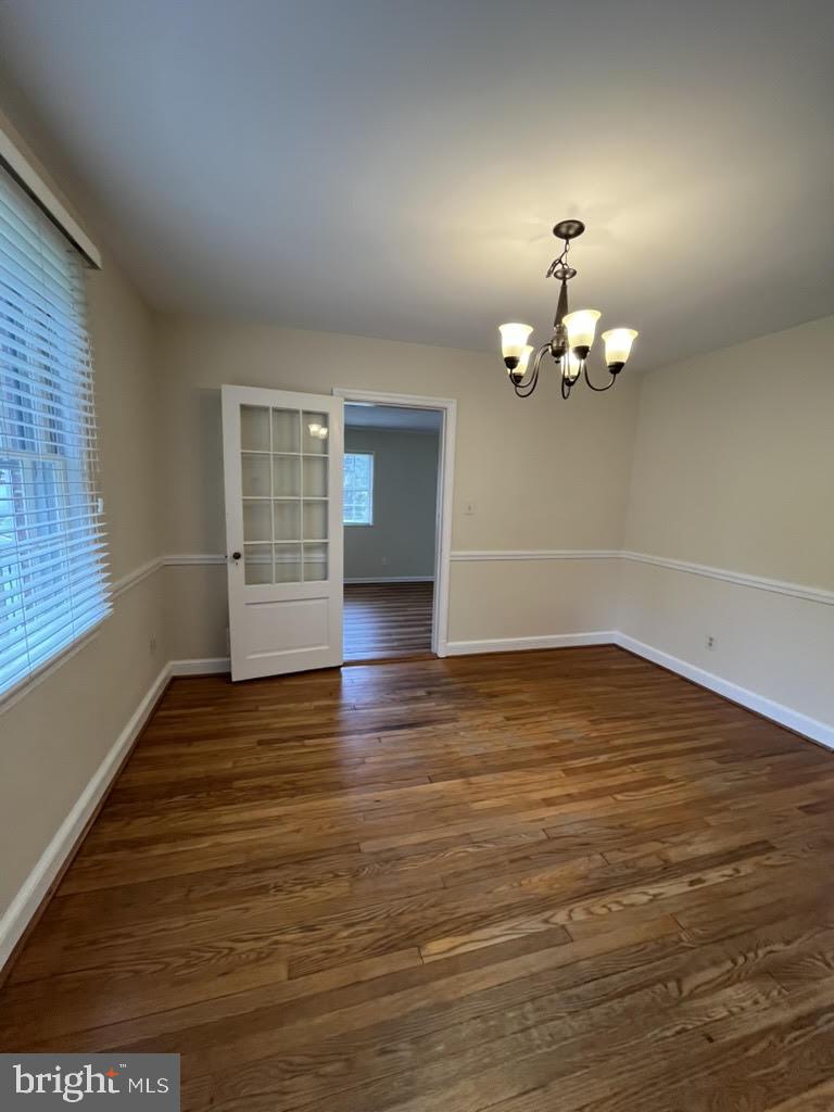4408 Glenridge St Property Photo 12