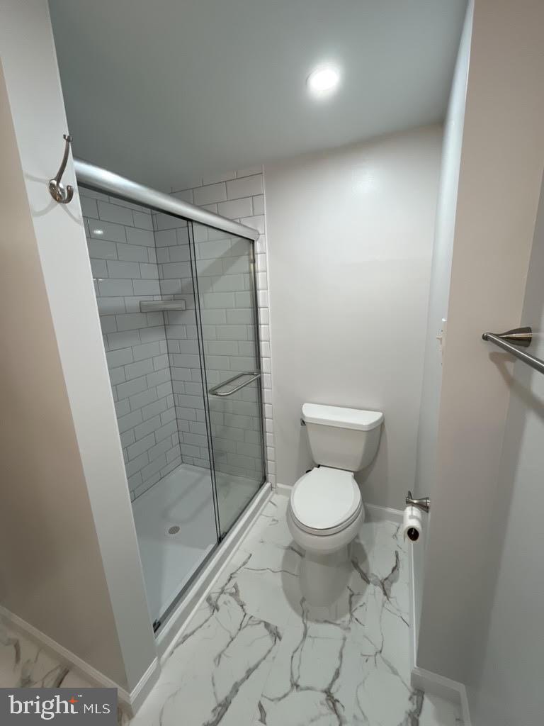 4408 Glenridge St Property Photo 33
