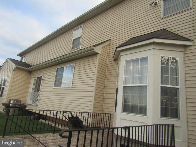 14713 Bubbling Spring Rd Property Photo 10