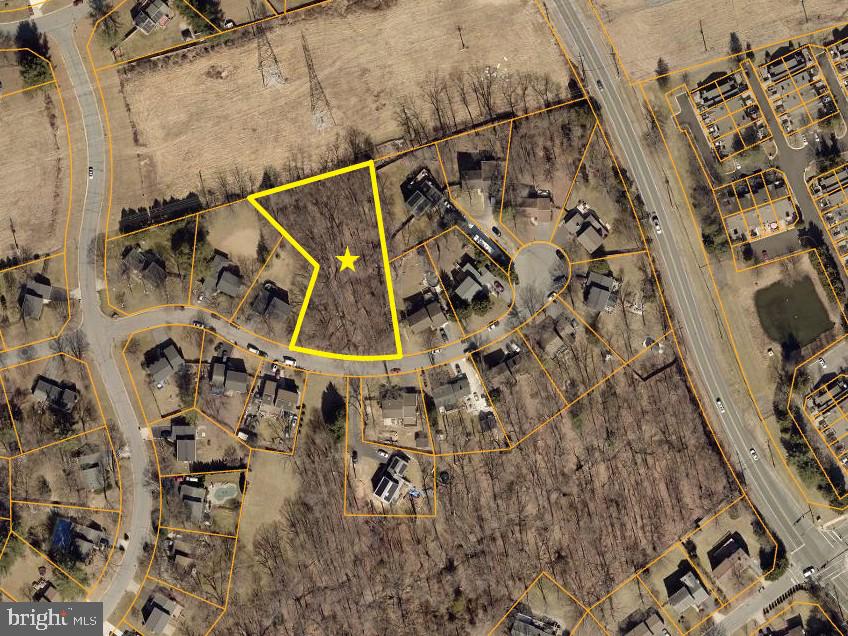 Roundleaf Way Property Photo 1