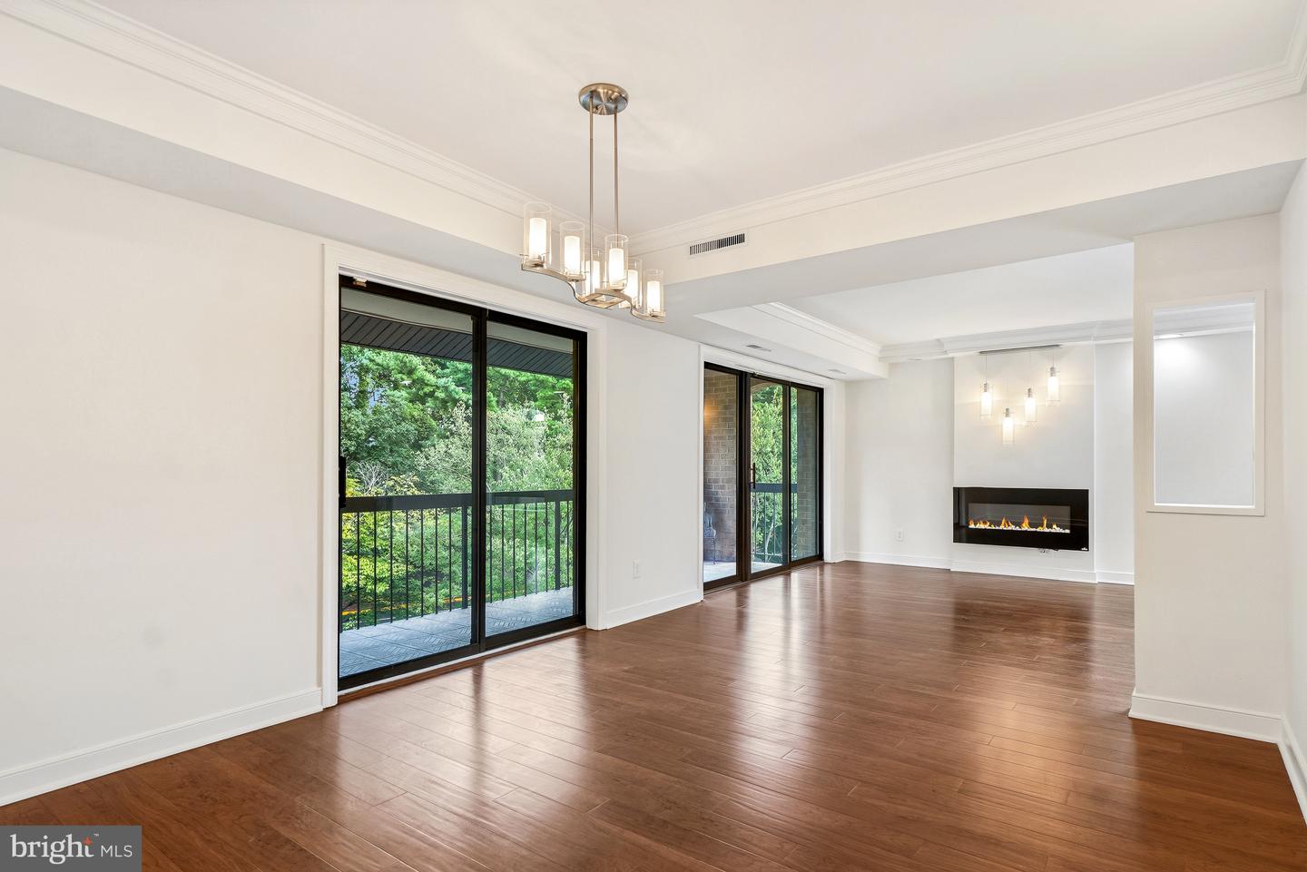 11430 Strand #415 Property Photo 17