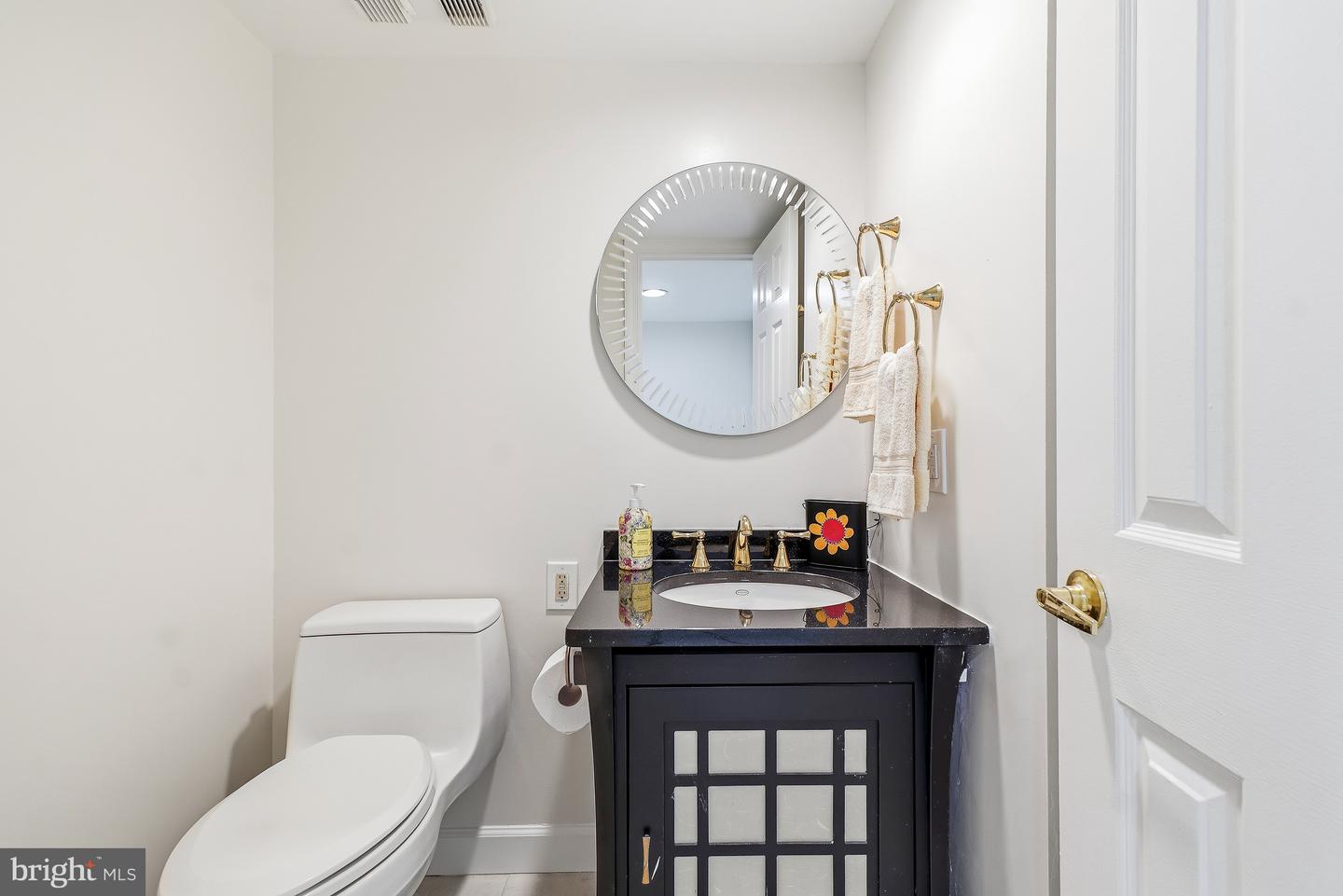 11430 Strand #415 Property Photo 25