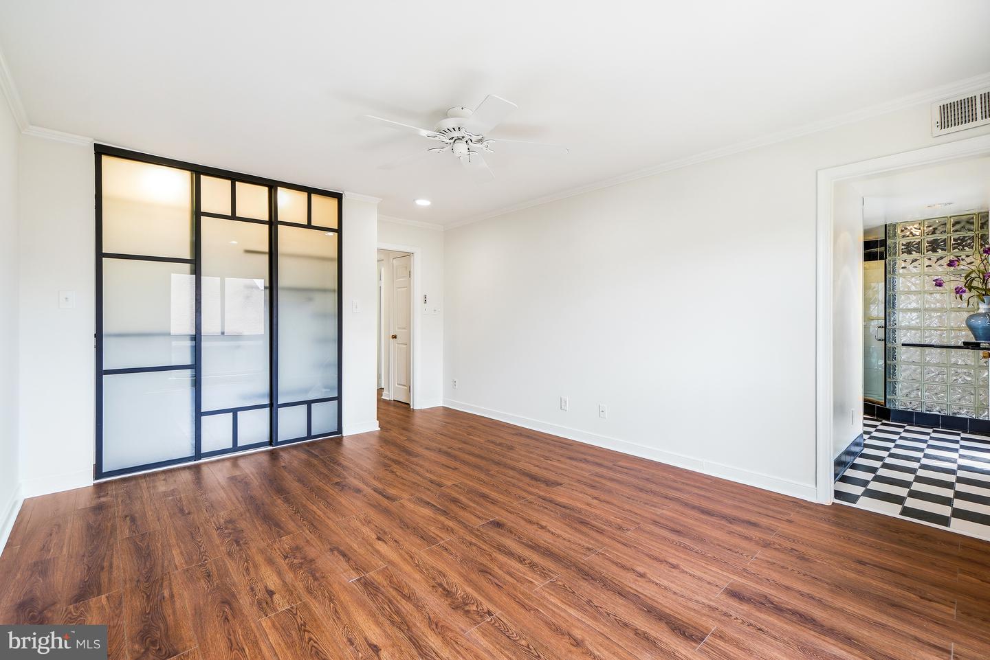 11430 Strand #415 Property Photo 27