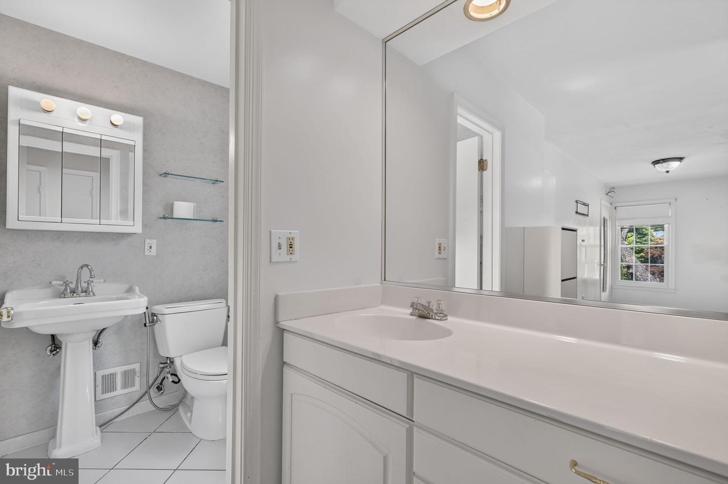 8912 N Westland Dr Property Photo 27