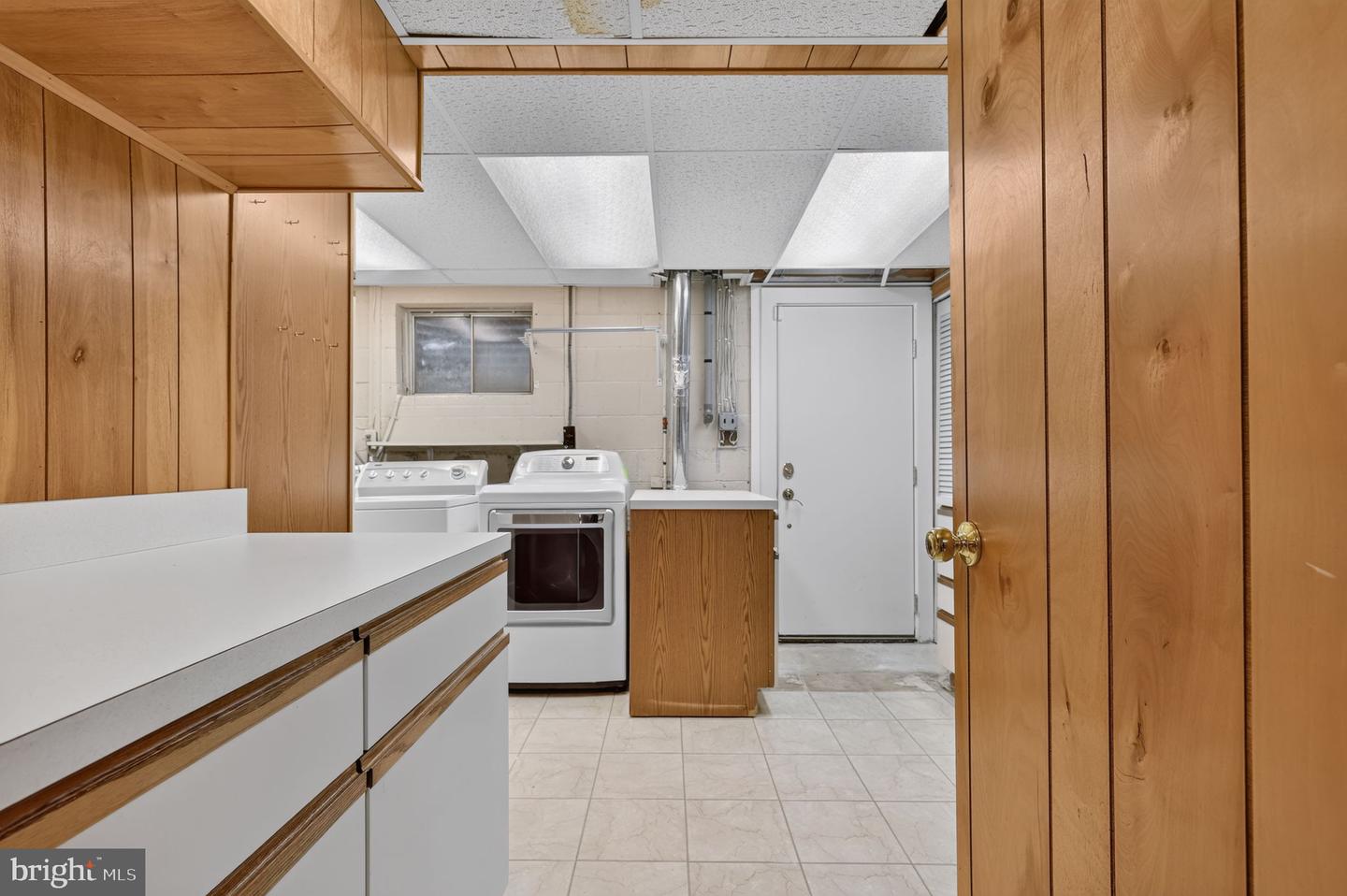 8912 N Westland Dr Property Photo 45