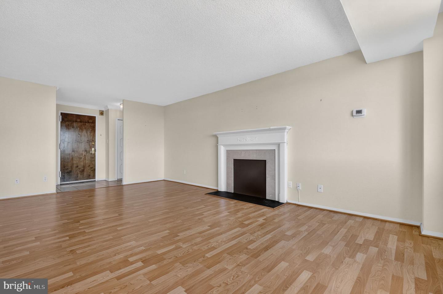 5225 Pooks Hill Rd #1319s Property Photo 4