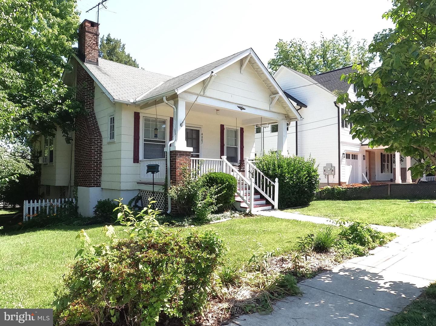 4607 W Virginia Ave Property Photo 1
